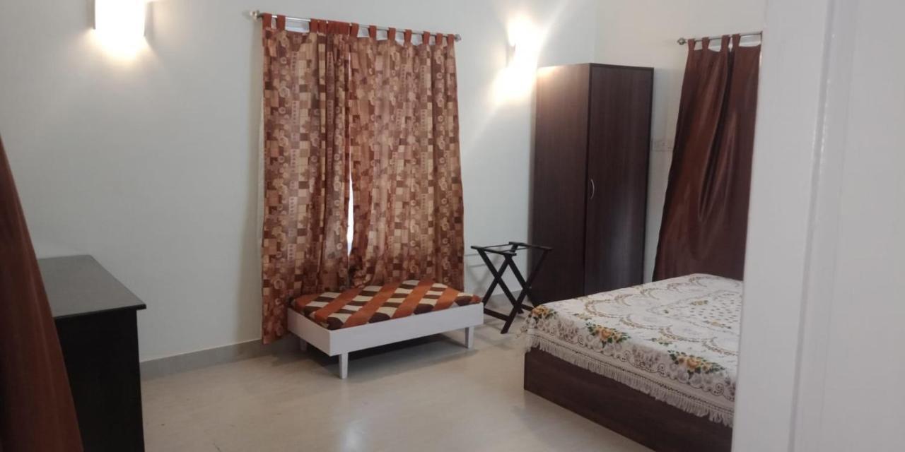 Advani Homestay Hāora Екстериор снимка